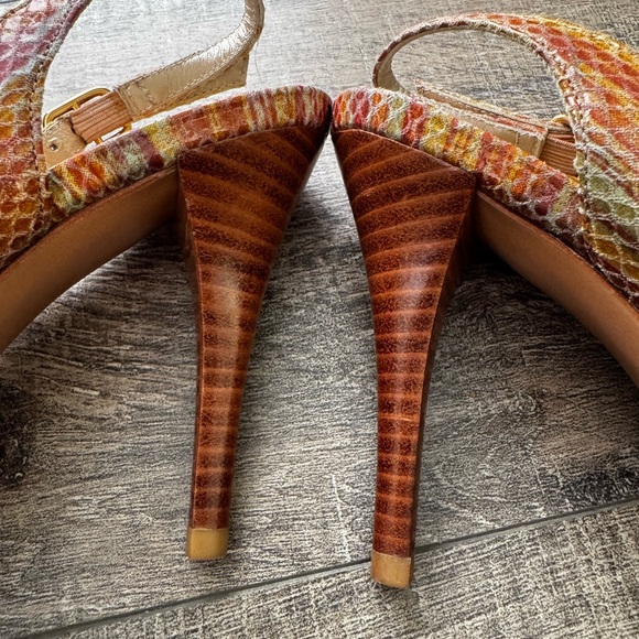 Stuart Weitzman Snake Skin Wicky Peep toe Slingback Sandal - Picture 5 of 8